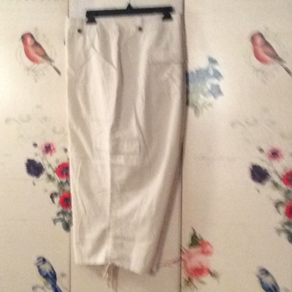 Totally Cropped Women’s Capris Lane Bryant